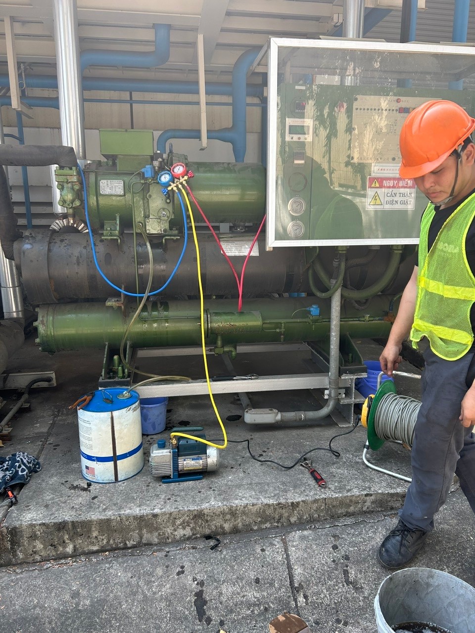 satisfied customer with chiller repair