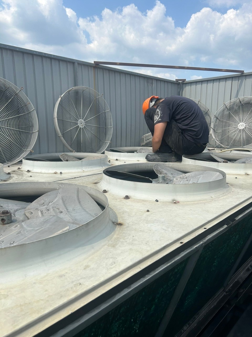 industrial air conditioner repair Long An