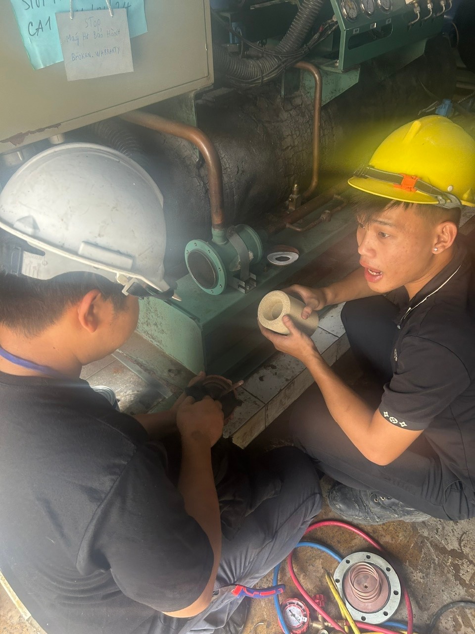 Chiller system maintenance