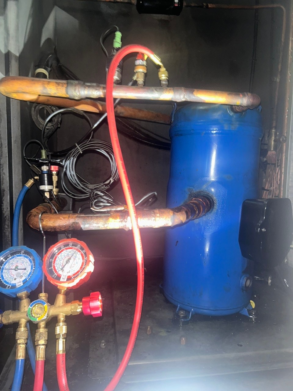 Sửa Máy Lạnh Công Nghiệp Bến Tre