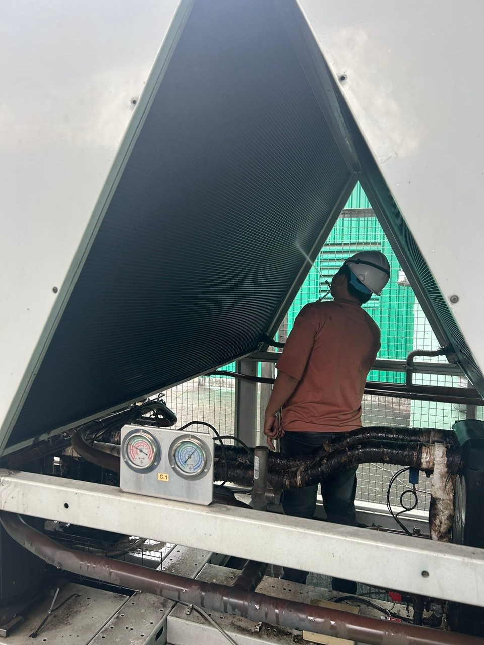 industrial air conditioner cleaning tân uyên